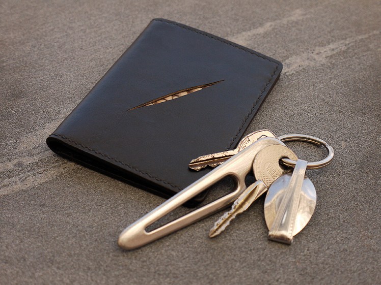 Porte carte de crédit en cuir de Zébu - Izaho Madagascar 3