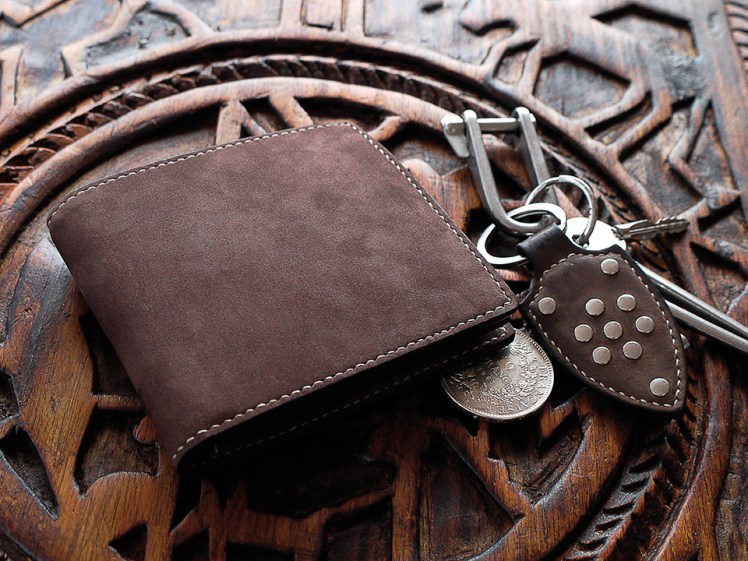 Porte carte de crédit, portefeuille, artisanat cuir Madagascar