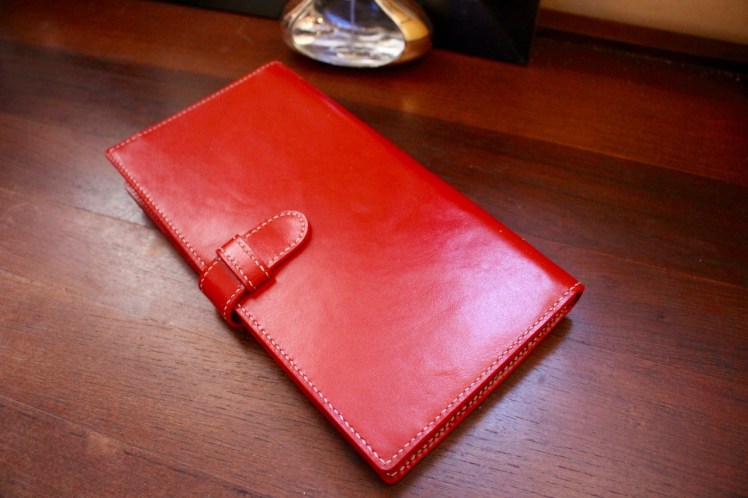 le-portefeuille-de-mme-monique-maroquinerie-izaho-madagascar-5