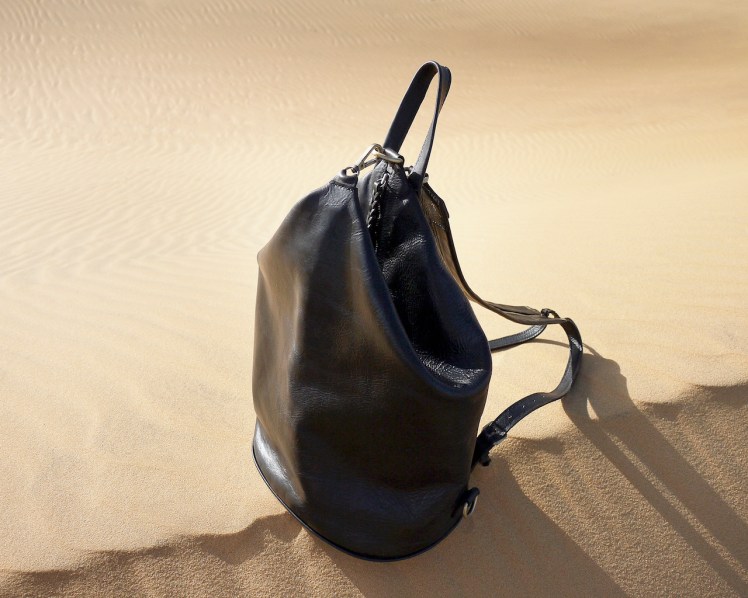 le-sakosy-tantsanbo-de-cecile-et-eric-maroquinerie-izaho-madagascar-11