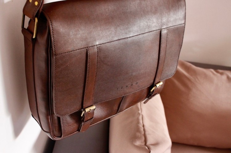 Cartable en cuir de zébu fait main - Atelier IZAHO 4